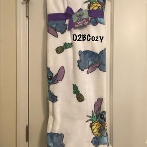 Disney’s Stitch Throw